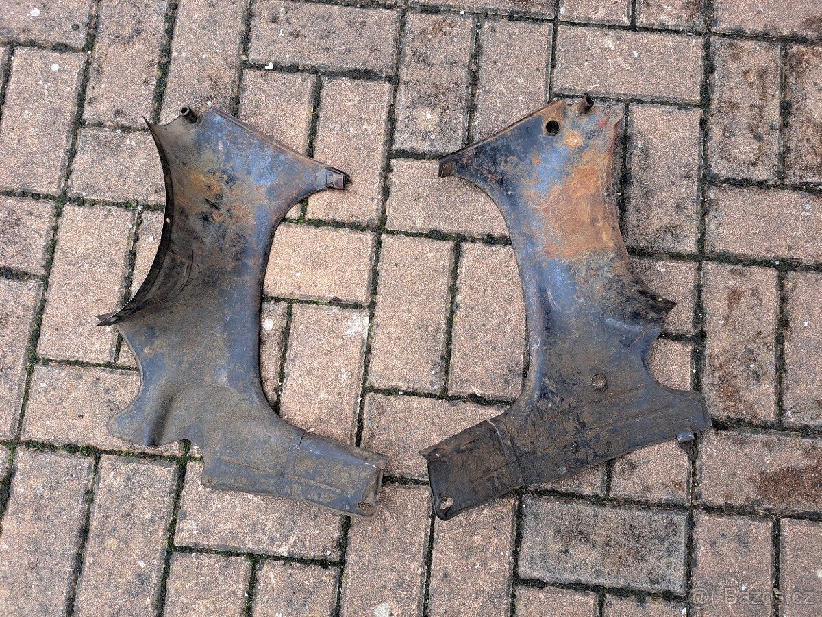 Jawa 150 352 125 351 - Podsedlové plechy - 9