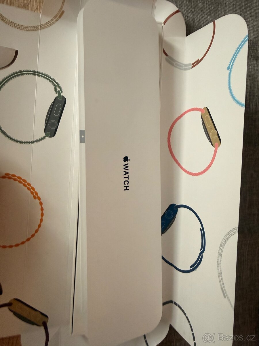 Apple Watch 6 .vel 44 - 9