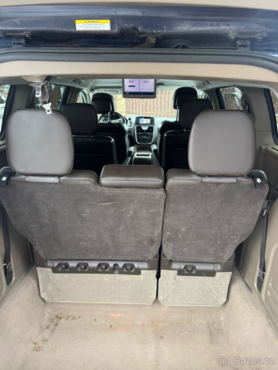 Lancia Voyager 2.8 CRD, automat, 7 míst - 9