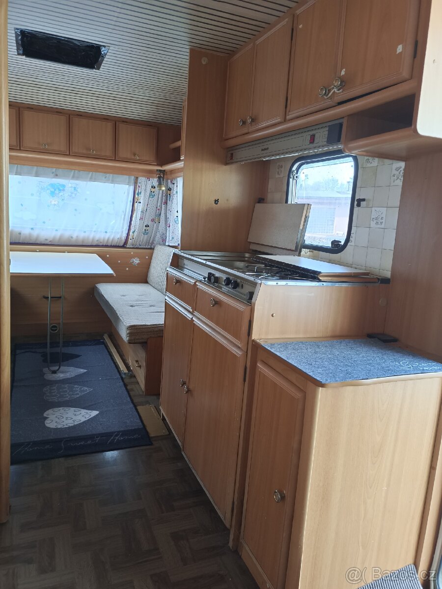 Dethleffs 490+předstan - 9