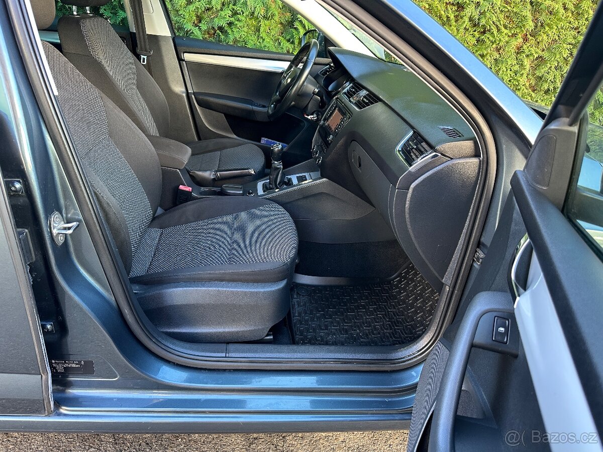 ŠKODA OCTAVIA 3 KOMBI 1.2 TSI 77KW AMBITION - 9