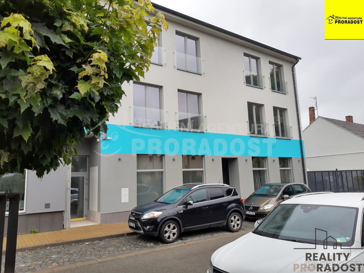 Pronájem bytu 2+KK v Hodoníně, byt 2+KK Hodonín - 9