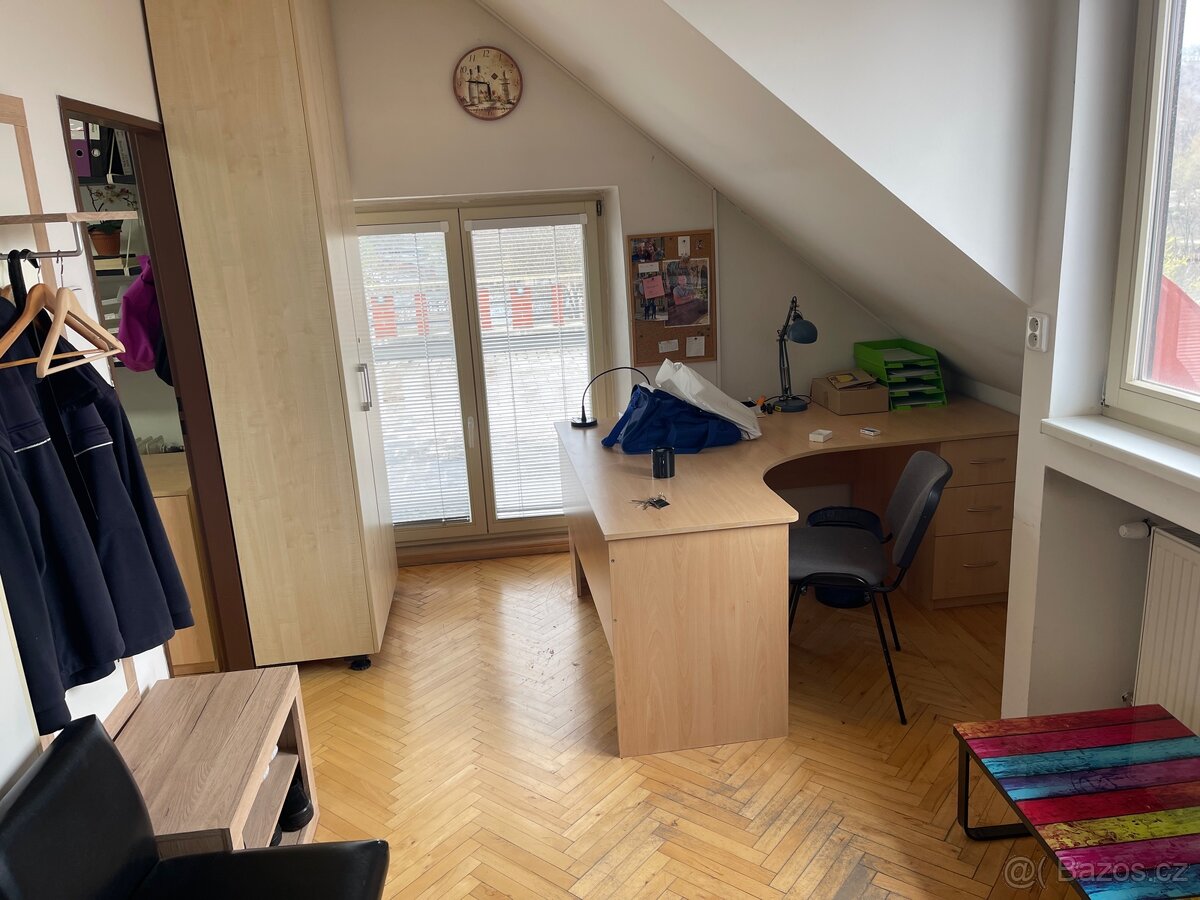 Podpronajem prostorů - 9