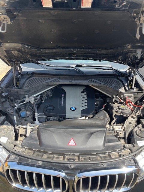 BMW X6 M50D - 9