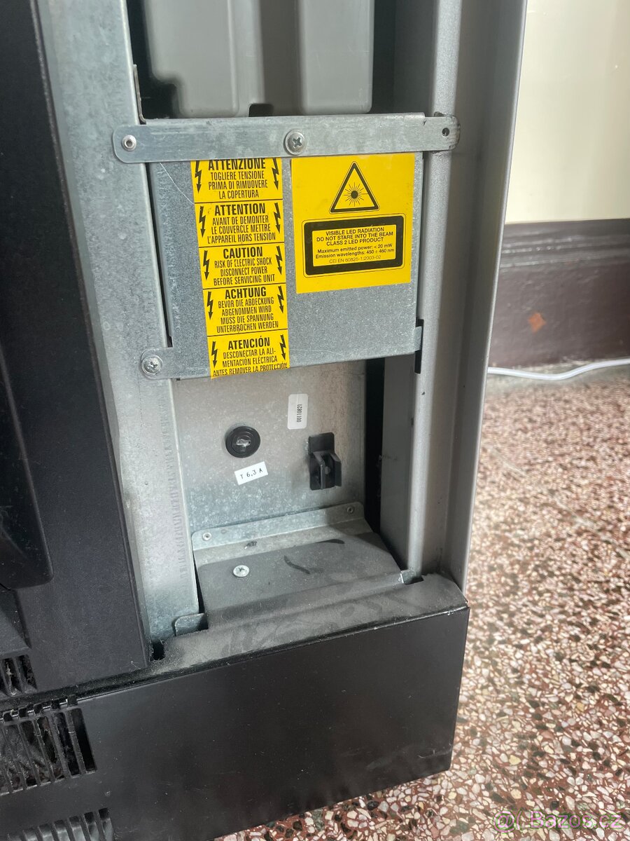 Necta Samba – repasovaný prodejní automat + mincovník + - 9