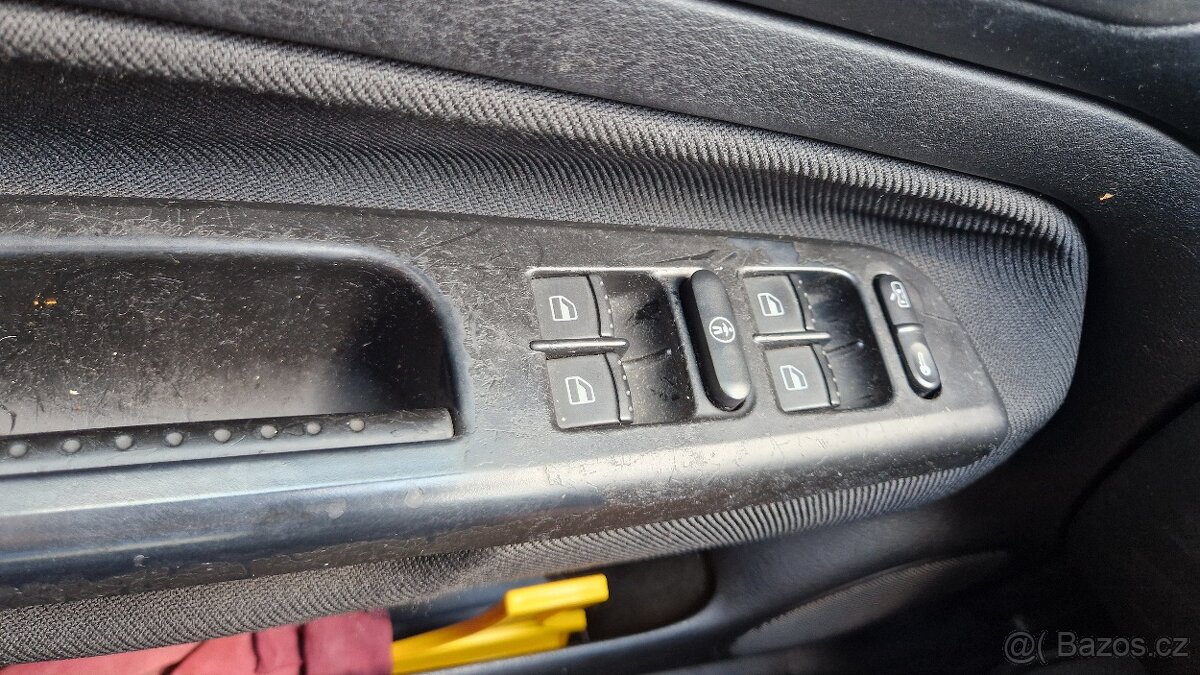 VW Golf IV Edition | poctivý kus, 10 let v jedněch rukou - 9