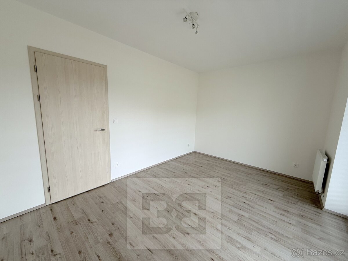 Pronájem bytu 2+kk s balkónem, ev.č. N09046 - 9