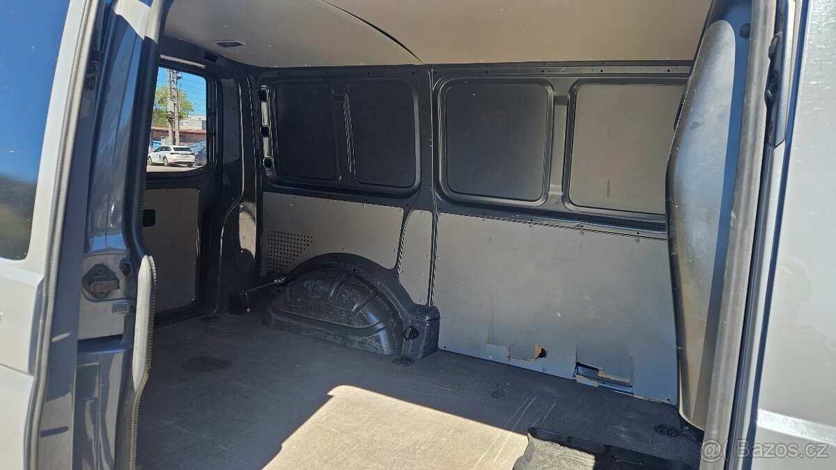 VW transporter T6 2.0tdi - 9