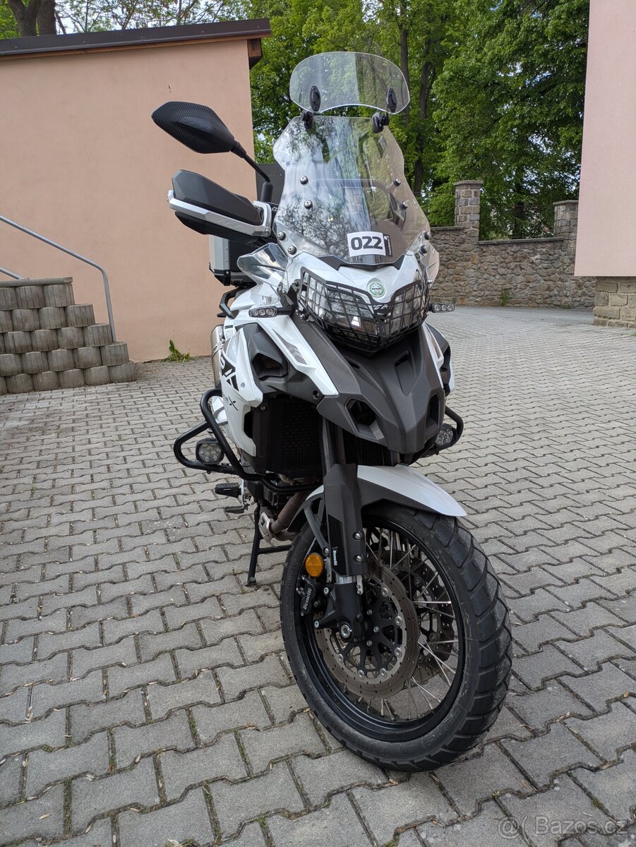 Benelli TRK 502 X - 9