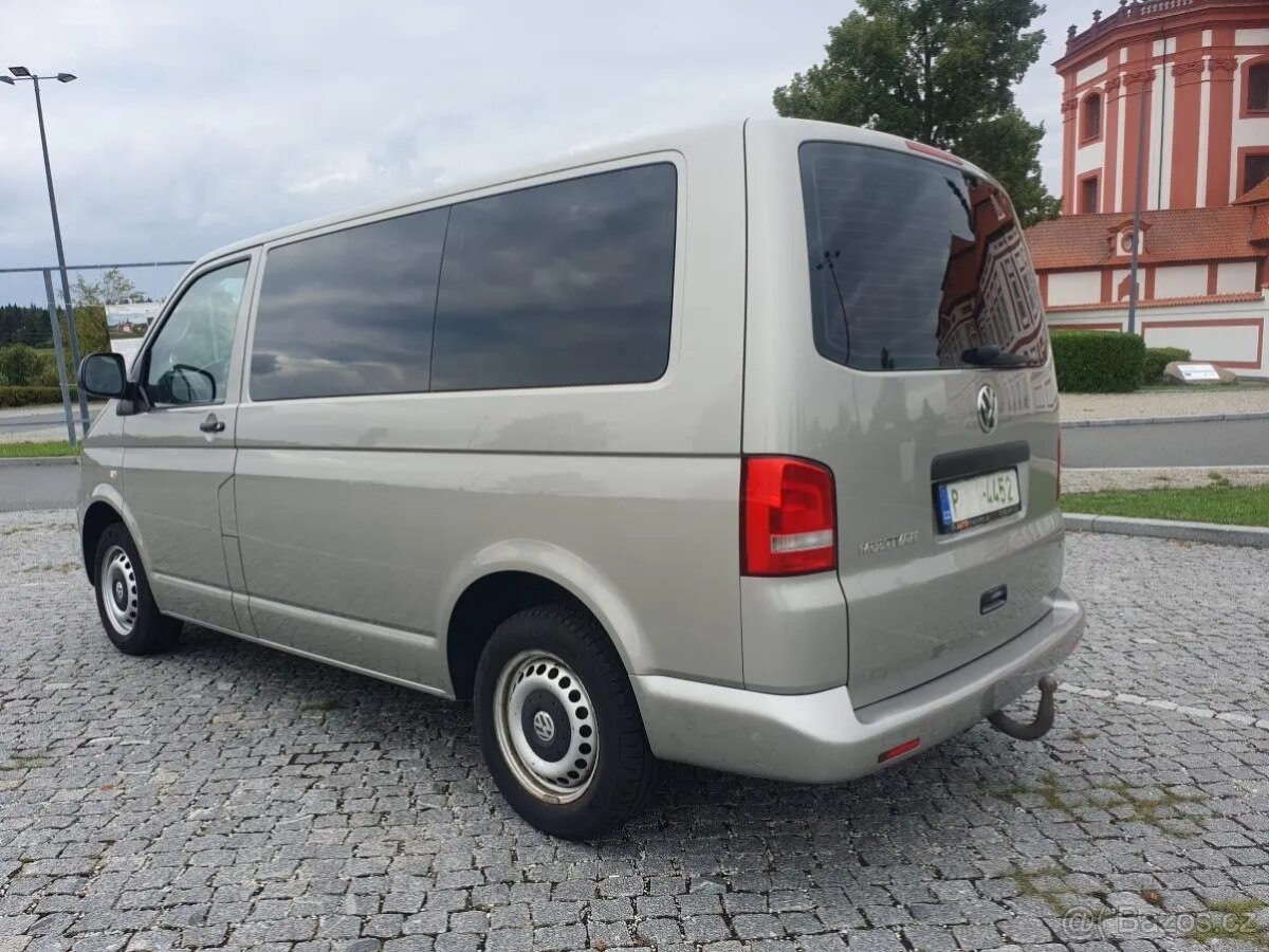 Volkswagen Multivan, 2L 103kw, SPLÁTKY - 9