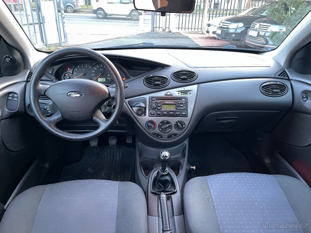 Prodám Ford Focus 1,6i 74kW po renovaci - 9