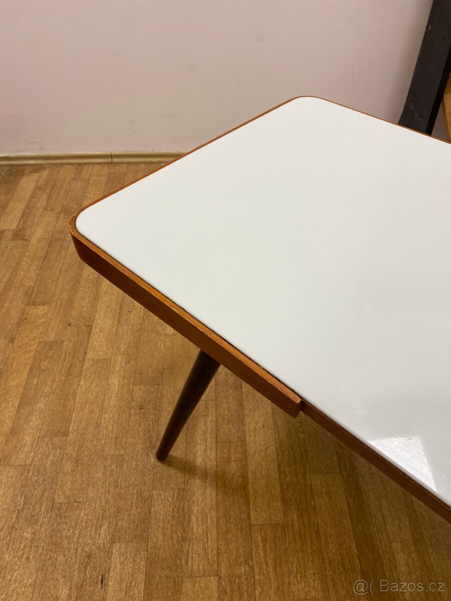 Retro stolek 60. léta Brusel - 9