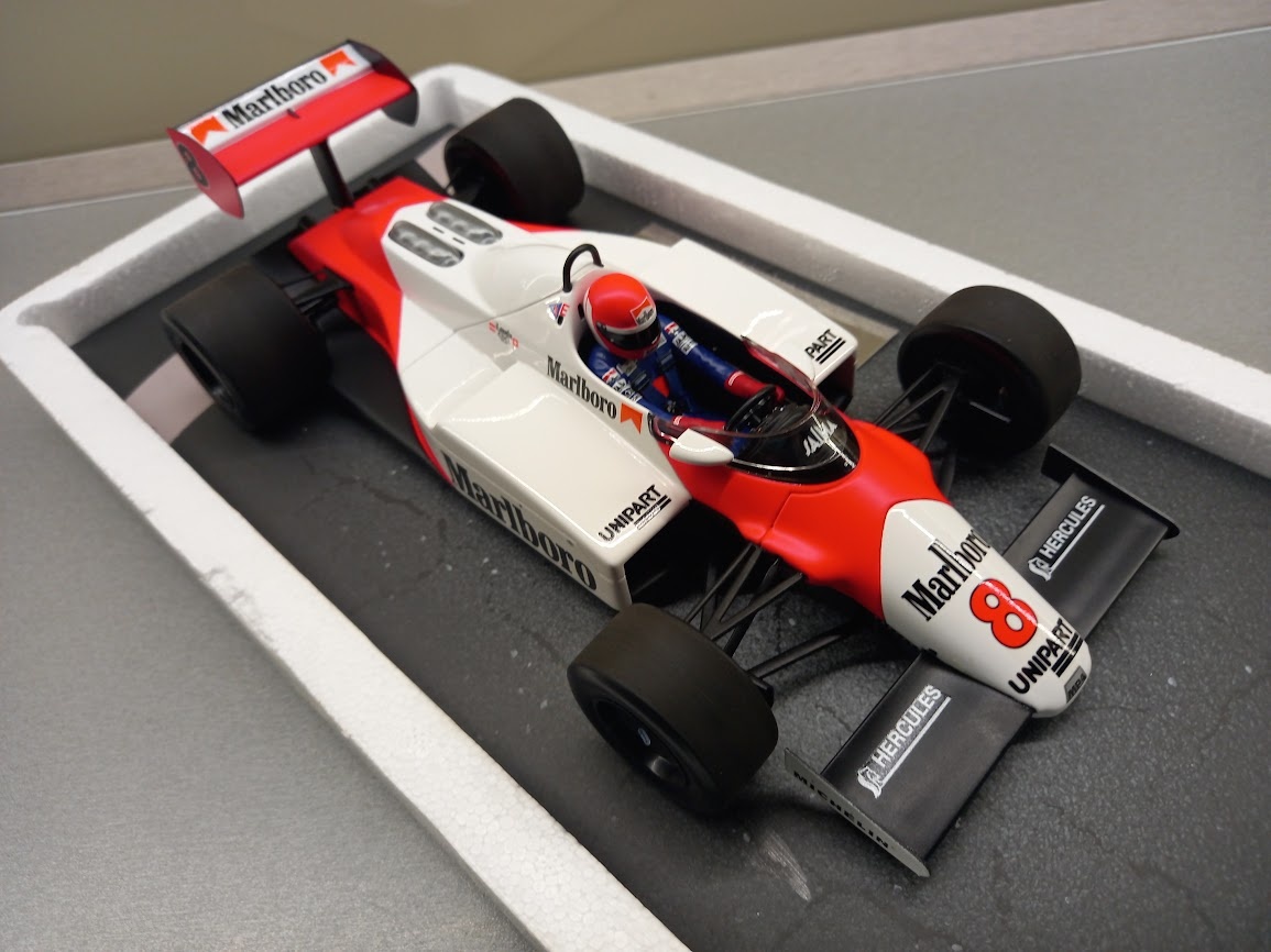 F1 MCLAREN MP4/1C FORD MARLBORO USA WEST GP 1983 LAUDA 1:18 - 9