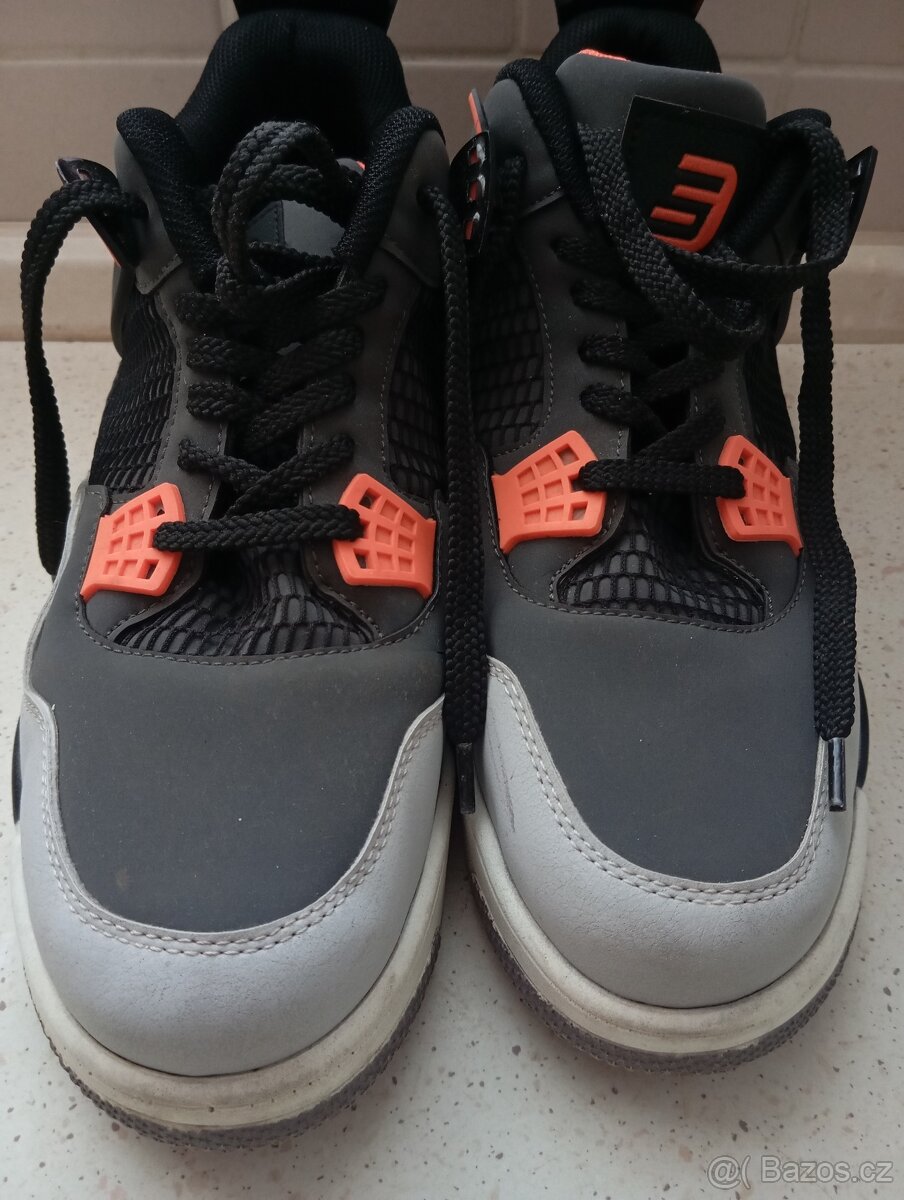 Kotníkové tenisky, botasky vel. 42 - 9