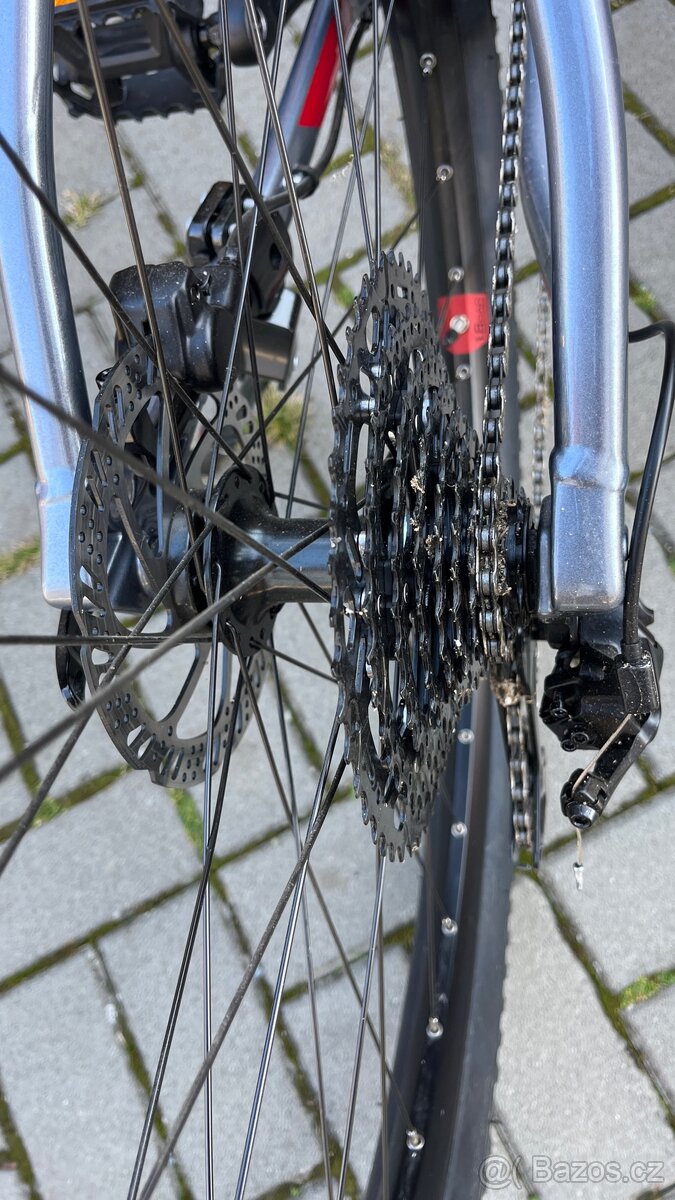 Prodám horské kolo - jako nové - 9