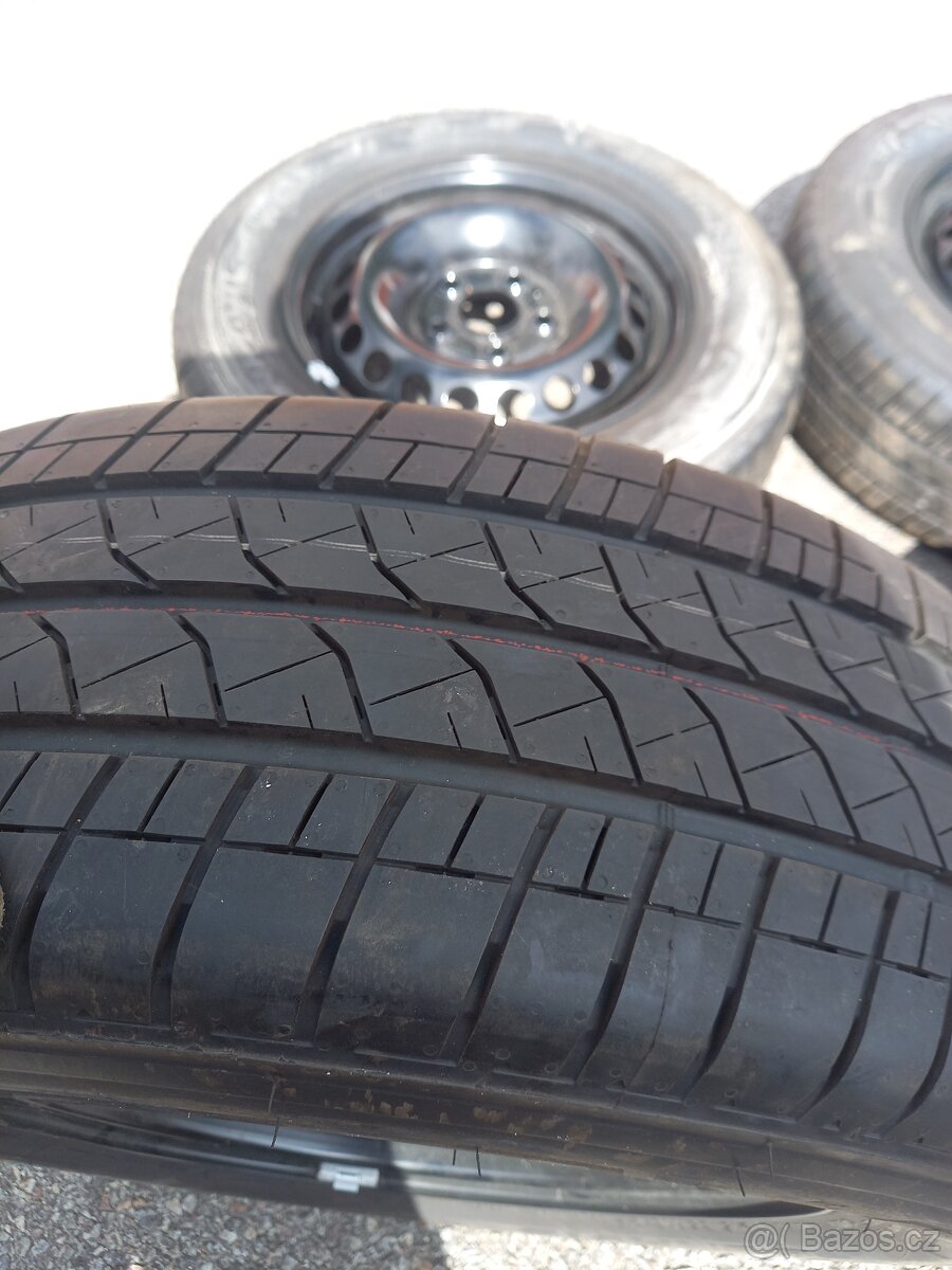 VW T5,T6(6.1) - Sada NOVÝCH letních kol 215/65R16C - 9