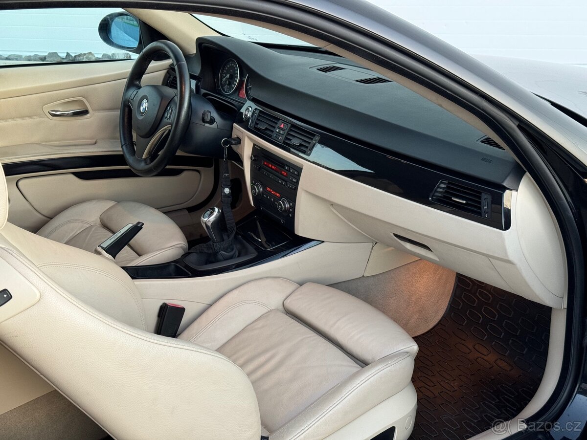 BMW E92 335i Manuál - 9