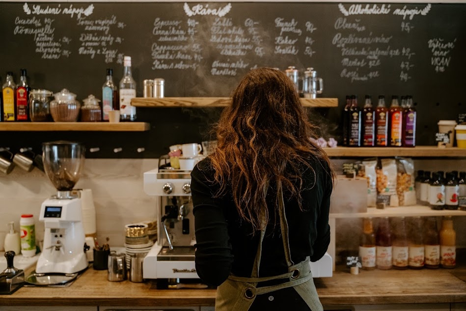 Přenechání pronájmu kavárny - 9