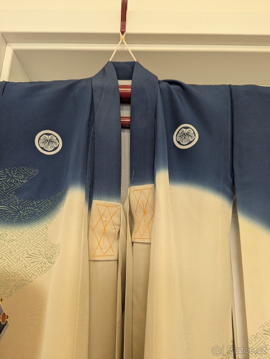 Chlapecké kimono se samurajskou helmou - 9