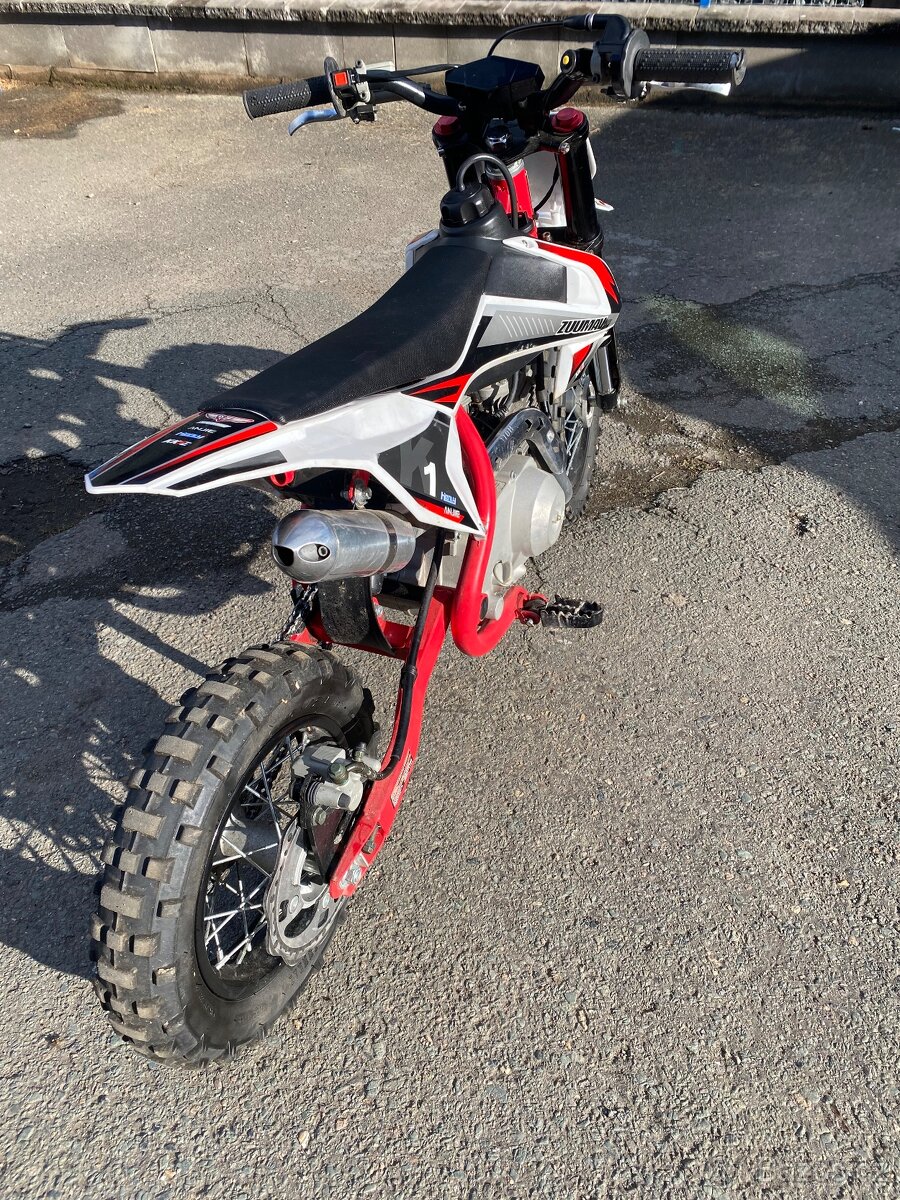 Zuumav K1 70cc lehce jetý - 9