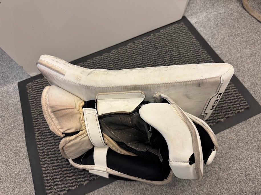 SET LAPAČKA A VYRÁŽEČKA CCM AXIS 1,9 - 9