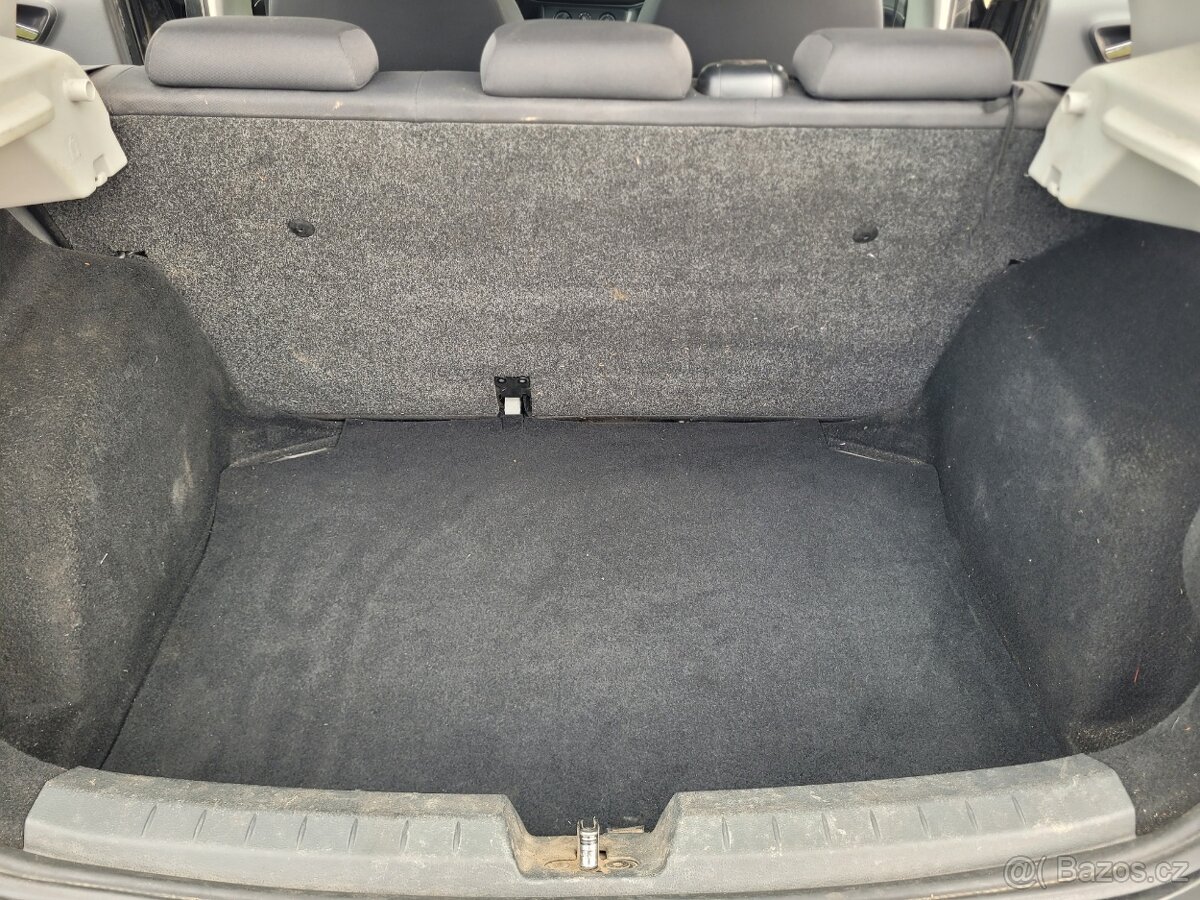 SEAT IBIZA - 9