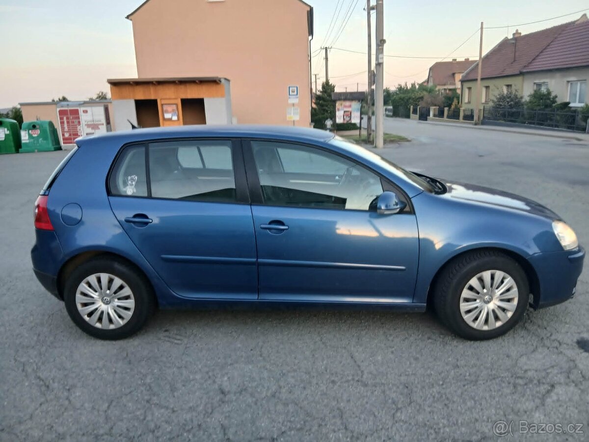 Volkswagen Golf 5 - 9