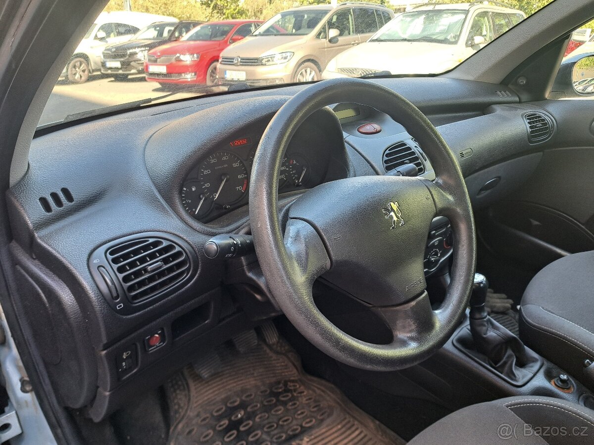 Peugeot 206 1.4 benzin - 9