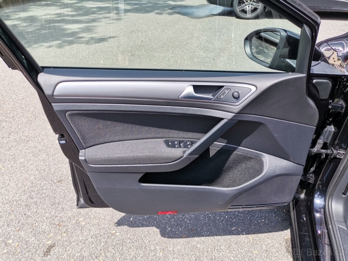 Volkswagen Golf Variant 1.2TSi 77kw PDC - 9