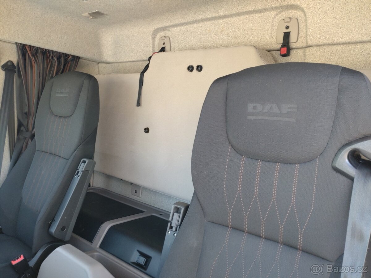 DAF LF 260 FA- 16t - 18 EP - Čelo - Lůžko - 257.000 Km - 9