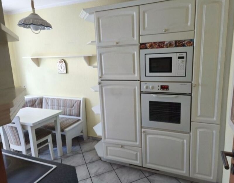 Bílá dubová linka se spotřebiči,7327 - 9