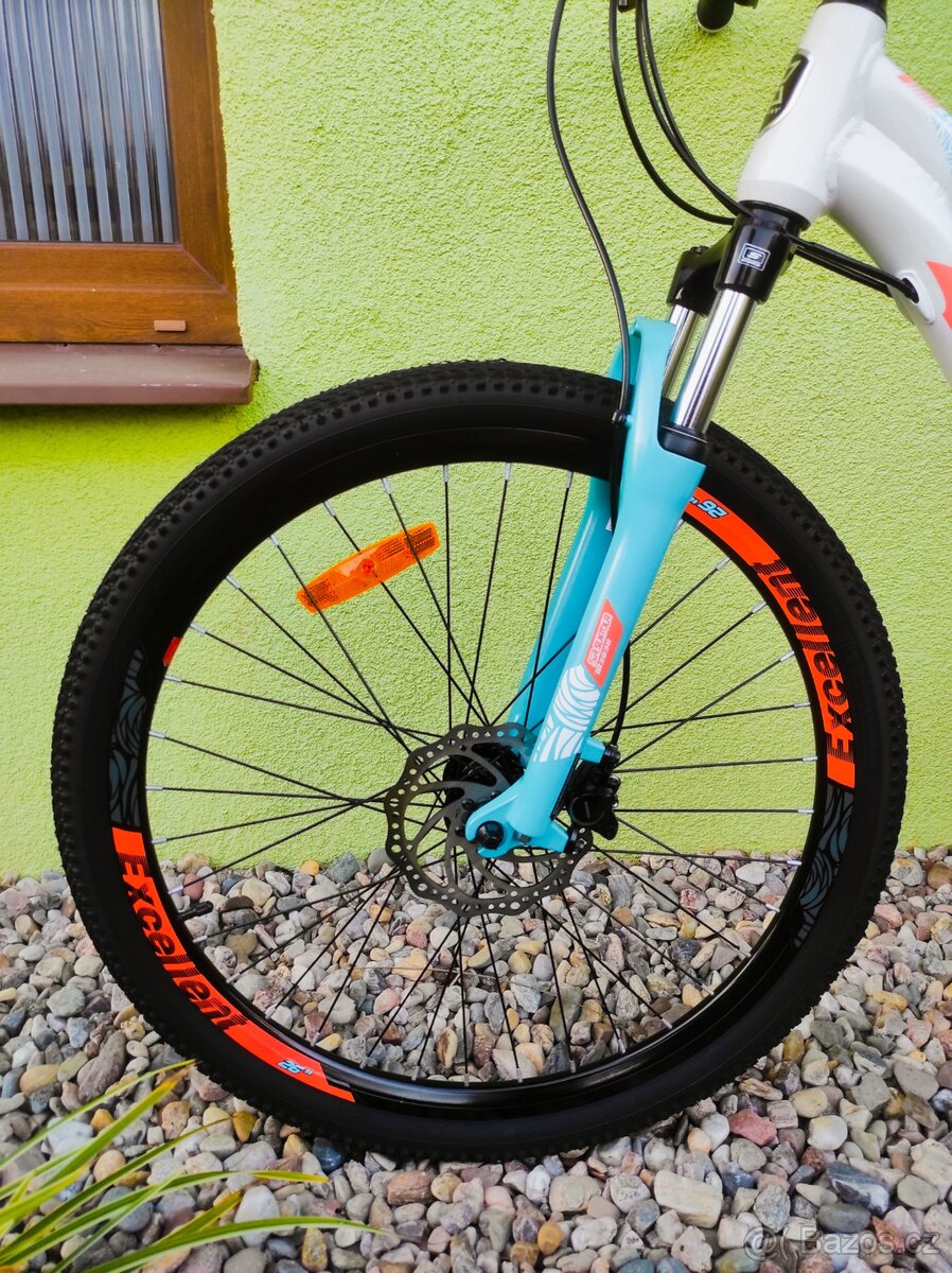 Značkové dětské kolo BEANY 26"/S DISC - 9