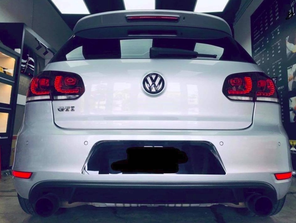 Logo znak VOLKSWAGEN cierne leskle / cervene - 9