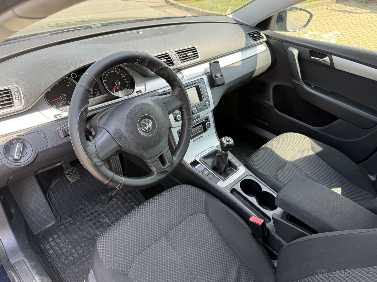 Volkswagen Passat B7 2.0 tdi 103kW - 9