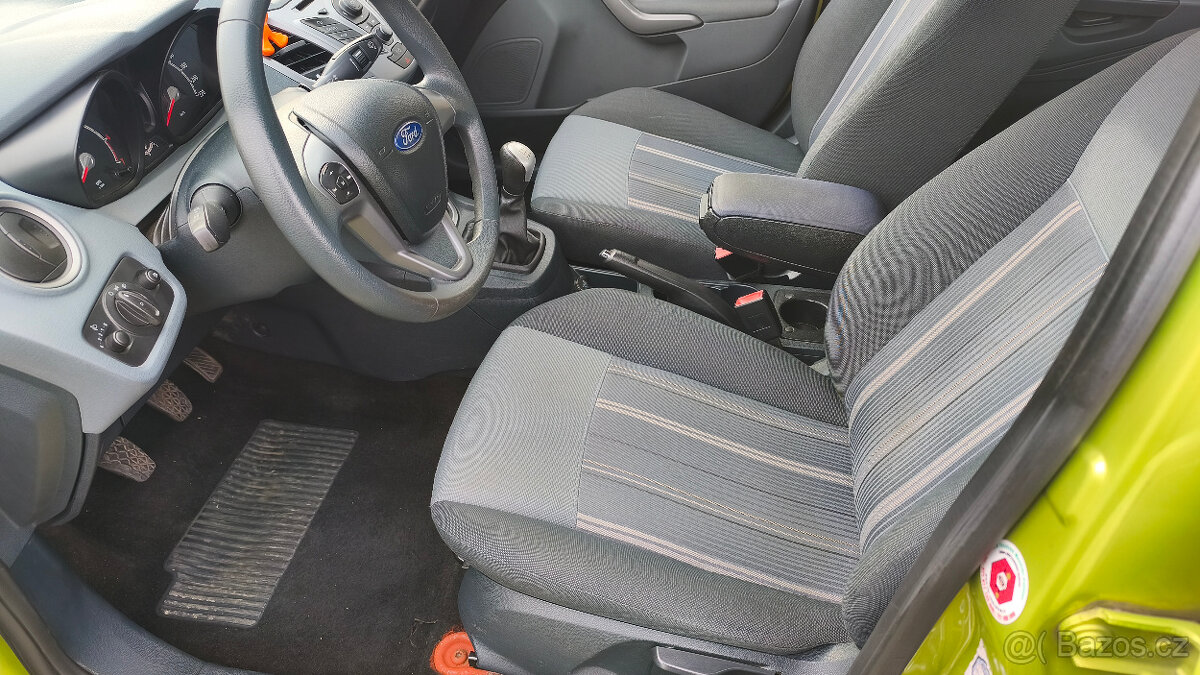 Ford Fiesta 1.2 BENZÍN- 44KW Manuál Rok 2009 - 9