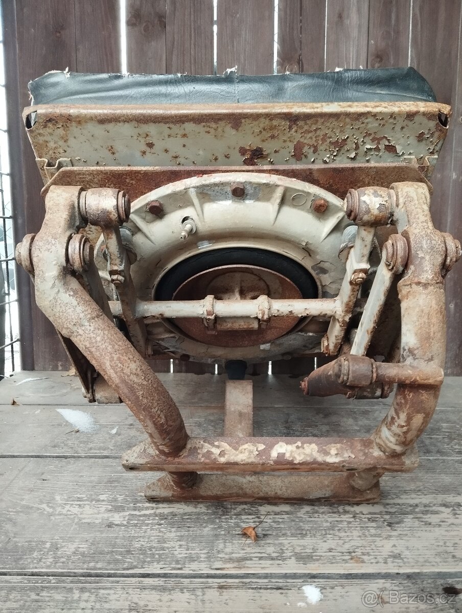 Dily kabiny Zetor crystal 8011 - 9