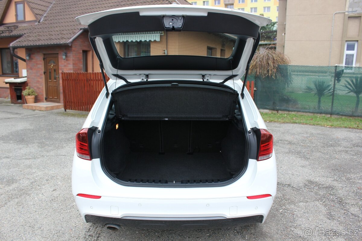 BMW X1 18D, sDrive, M-paket, manuál - 9