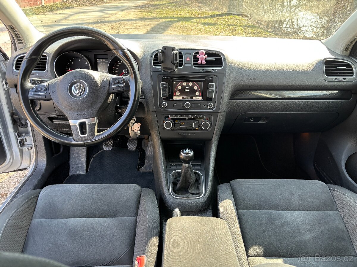 VW Golf VI, 2,0Tdi - 9