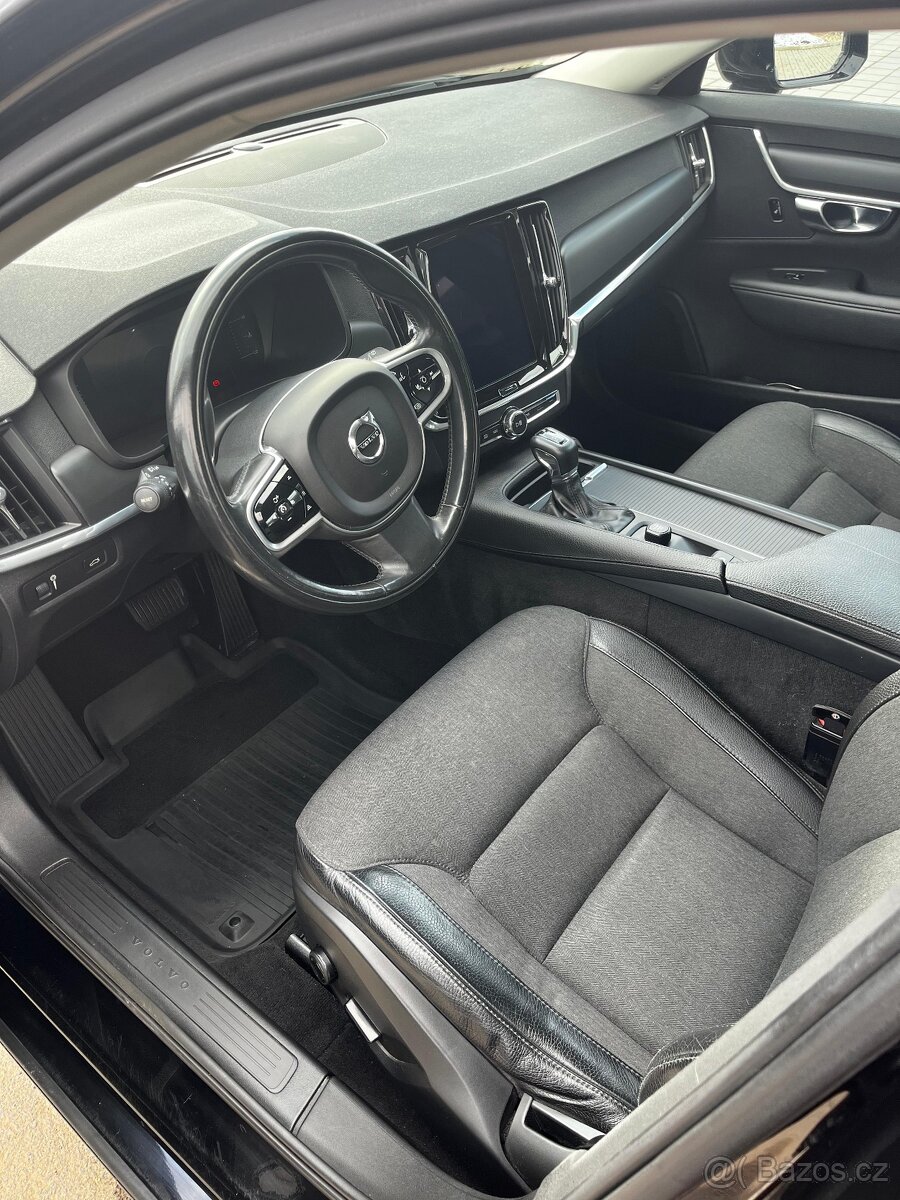 Volvo V90 D3 automat DPH - 9