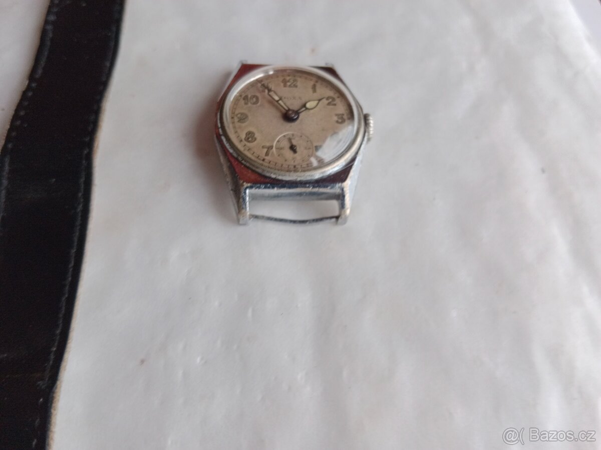 Staré funkční Swiss vojenské hodinky Doxa, - 9