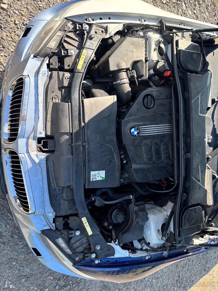 BMW E92 320xd Mpaket / nahradni dily - 9