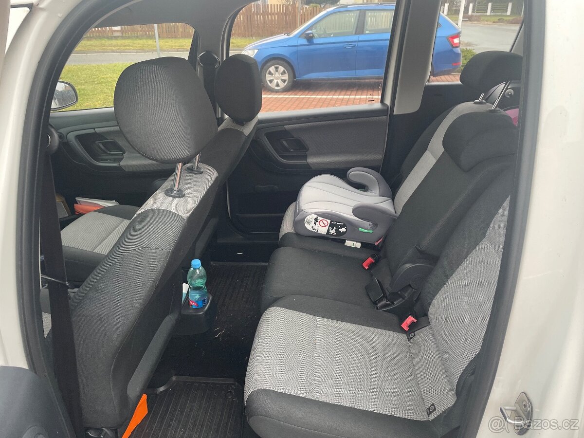 Škoda Roomster 1.4 16V 63kw r.v.2013 - 9