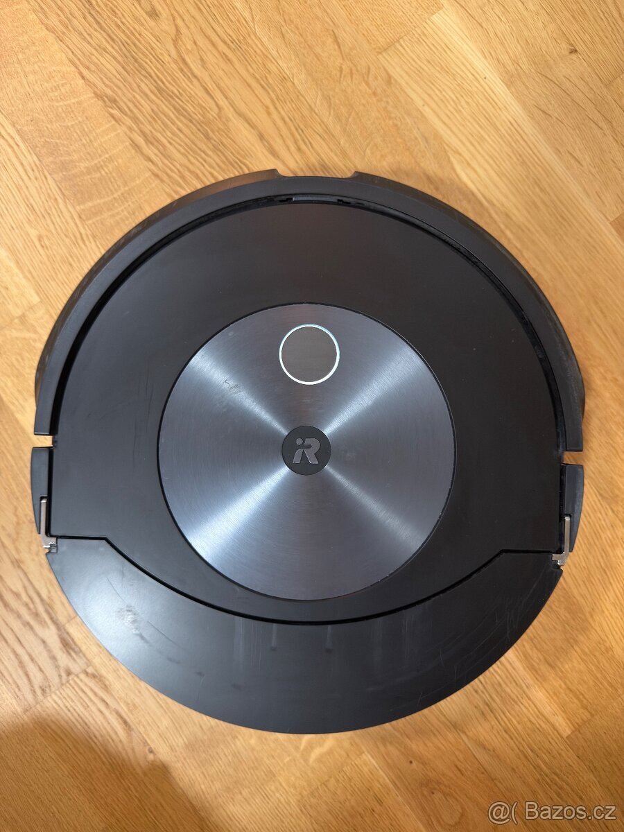 iRobot Roomba Combo j7+ - 9