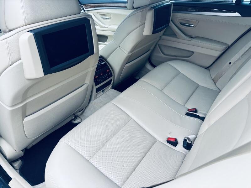 BMW Řada 5 M 550 D XDRIVE, 280kW, ČR - 9