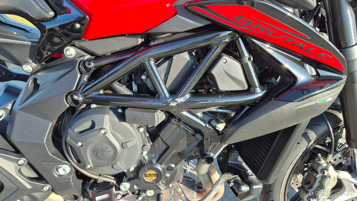 MV Agusta Brutale 800 Rosso, 2022 - 9