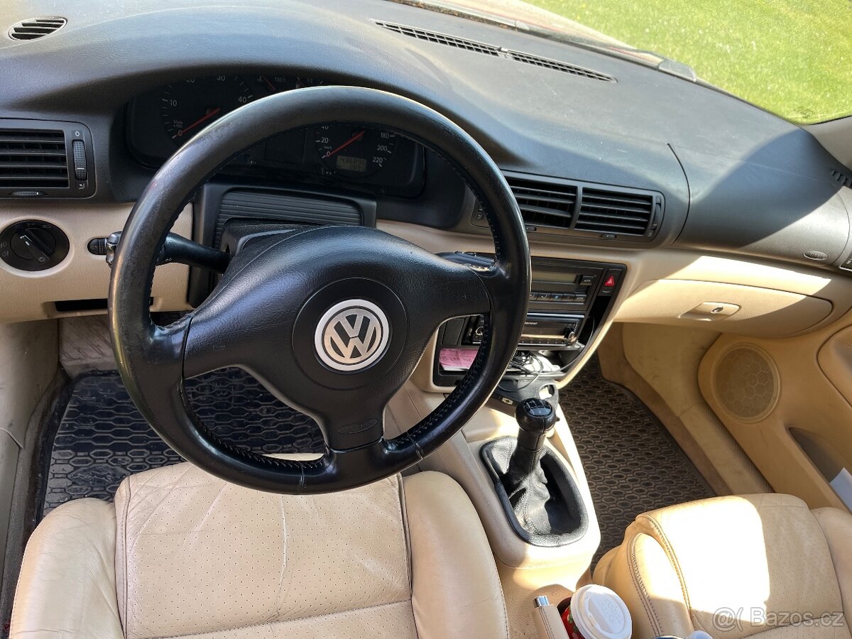 Passat B5,5 / B5 variant - béžový interiér - 9