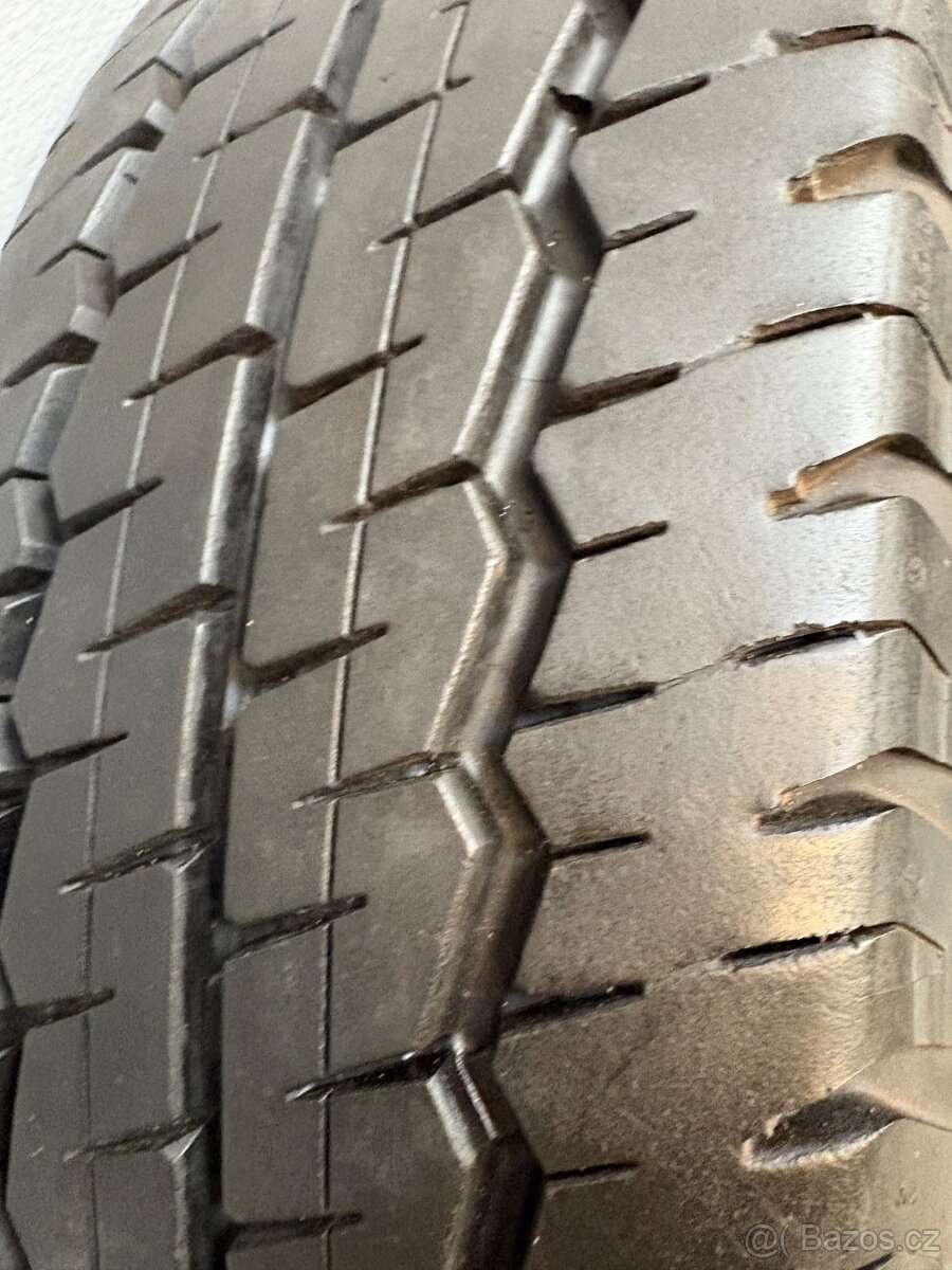 Disky sada Vw T5 T5.1 Dunlop SP LT30-6 215/65/16 8mm - 9