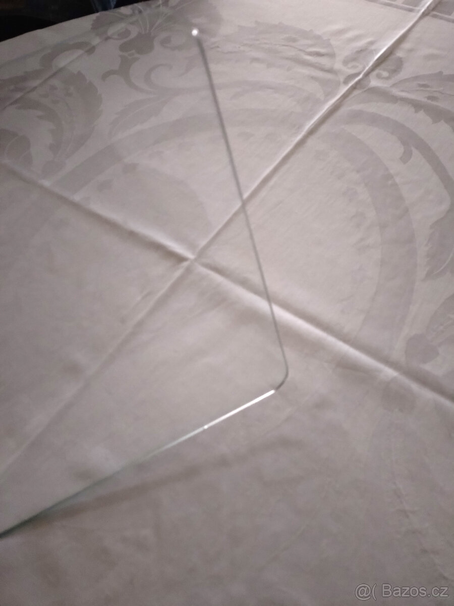 stojan, stolek na květiny z ohýbaných trubek k renovaci - 9