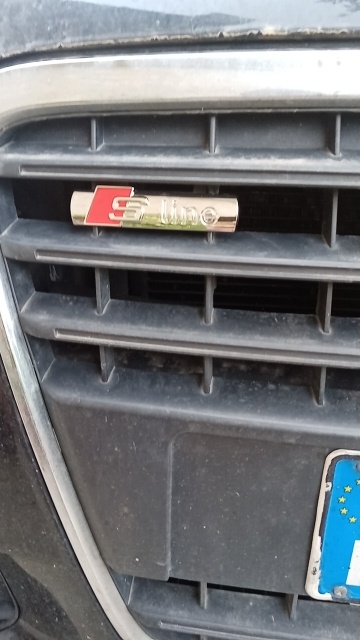 Cierne a sive Napisy S-LINE pre AUDI - 9