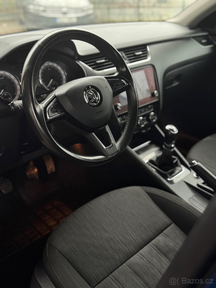 Škoda Octavia 3 FL 2.0 TDI 110kw 2017 /Full led/Kessy/Výhřev - 9